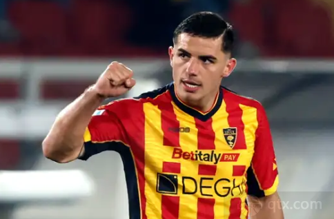 更加注重战 更加注重战